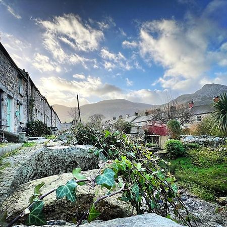 فيلا Mynydd A Mor Trevor المظهر الخارجي الصورة